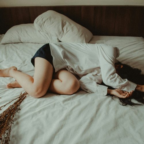 yuris-alhumaydy-mSXMHkgRs8s-unsplash Why Do My Hips Hurt When I Sleep On My Side?